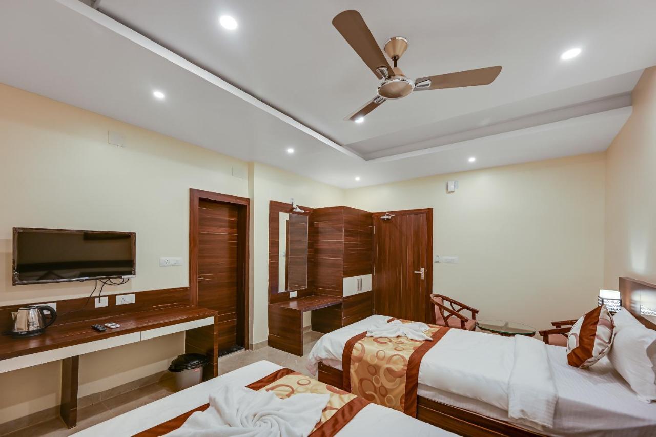 Hotel Sj Pride Bhubaneswar Extérieur photo