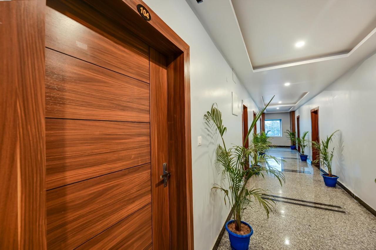 Hotel Sj Pride Bhubaneswar Extérieur photo