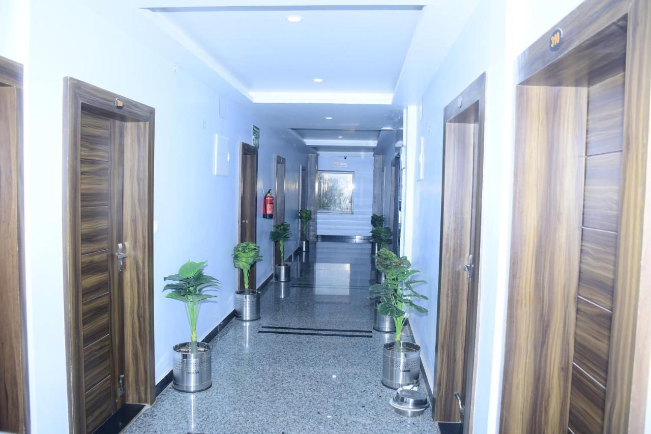 Hotel Sj Pride Bhubaneswar Extérieur photo
