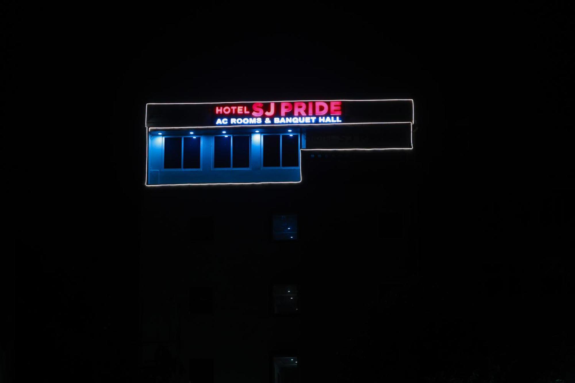 Hotel Sj Pride Bhubaneswar Extérieur photo