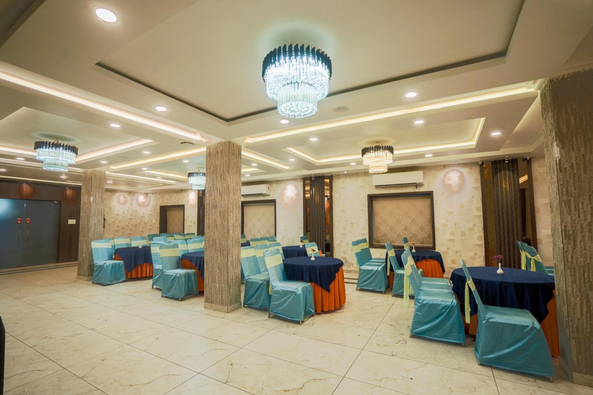 Hotel Sj Pride Bhubaneswar Extérieur photo