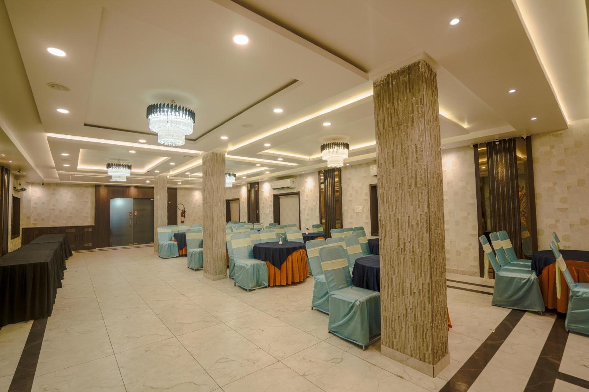 Hotel Sj Pride Bhubaneswar Extérieur photo