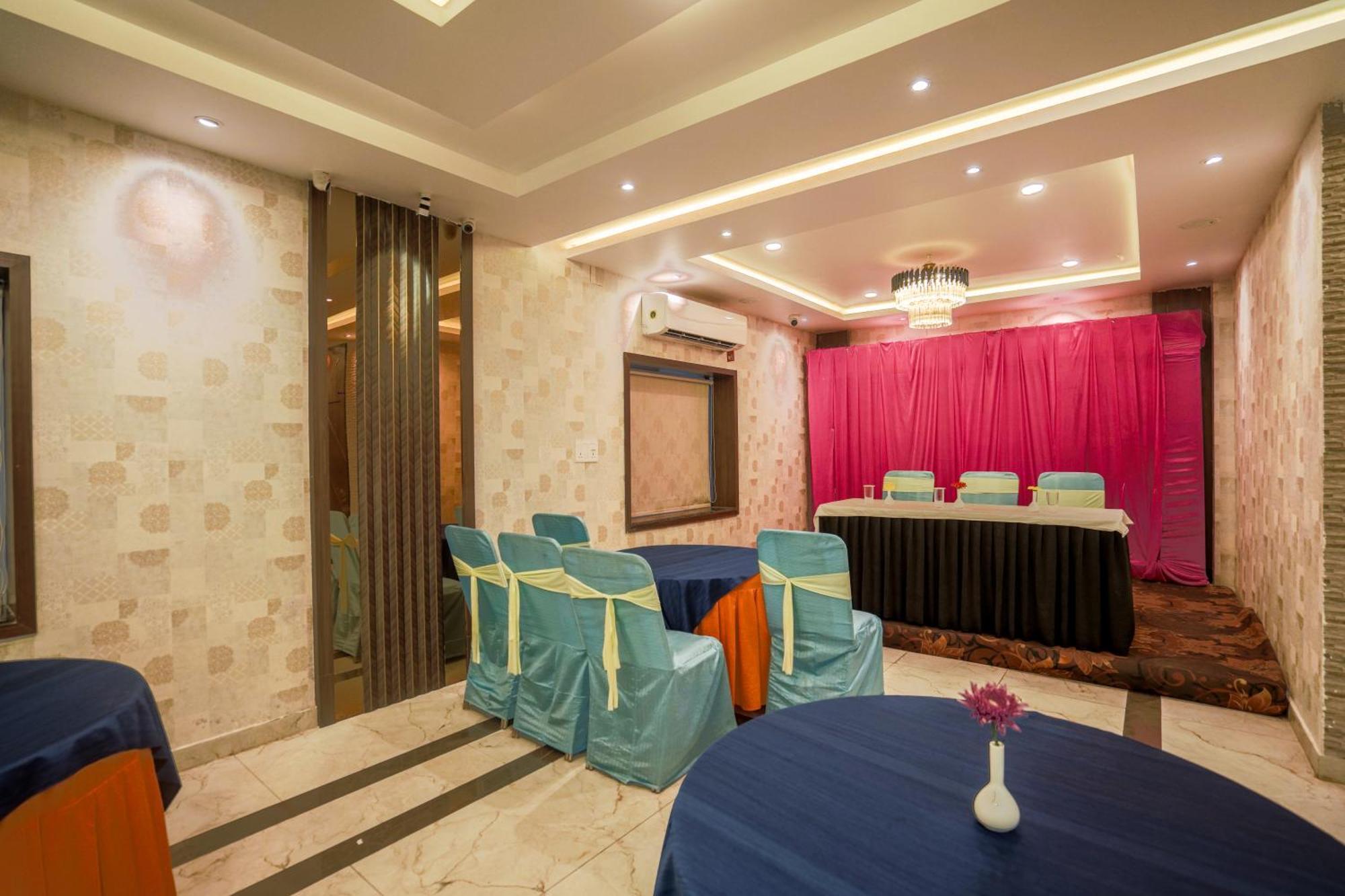 Hotel Sj Pride Bhubaneswar Extérieur photo